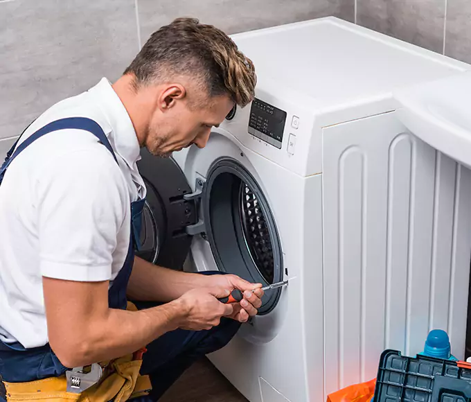 Why Brighton Laundry Operators Pick Appliance Repair Brighton for Every Dryer Failure?