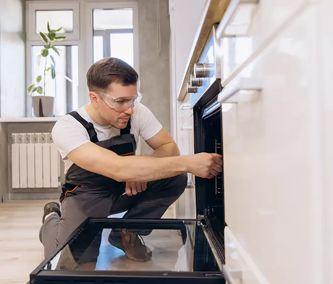 Why Brighton Bakers Rely on Appliance Repair Brighton for Every Electric Oven Fix?